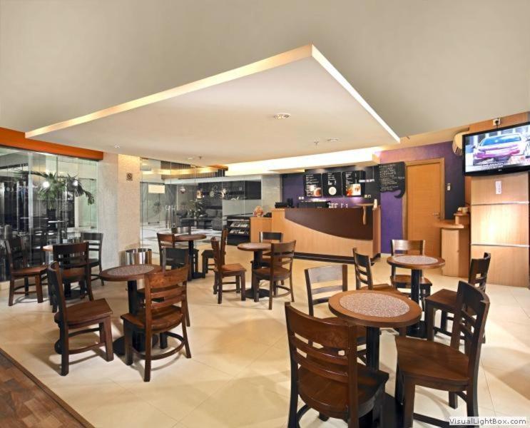 Shankee Sudirman Jakarta Exterior photo