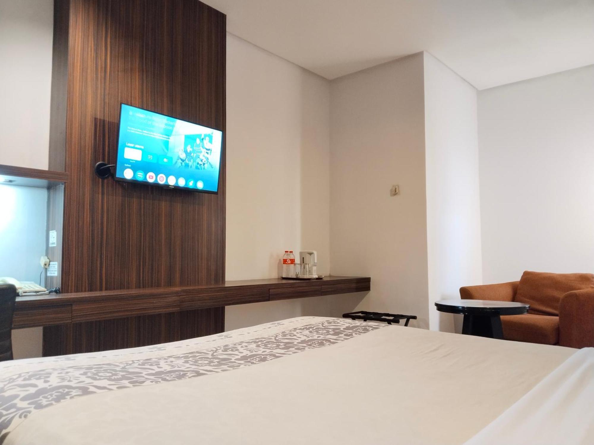 Shankee Sudirman Jakarta Exterior photo