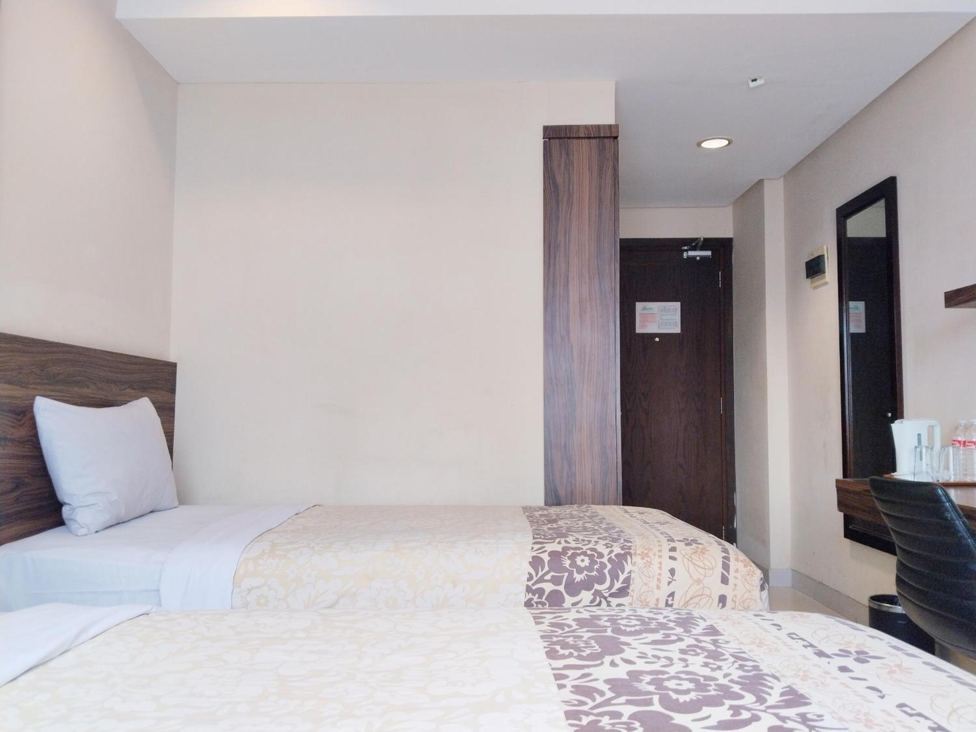 Shankee Sudirman Jakarta Exterior photo