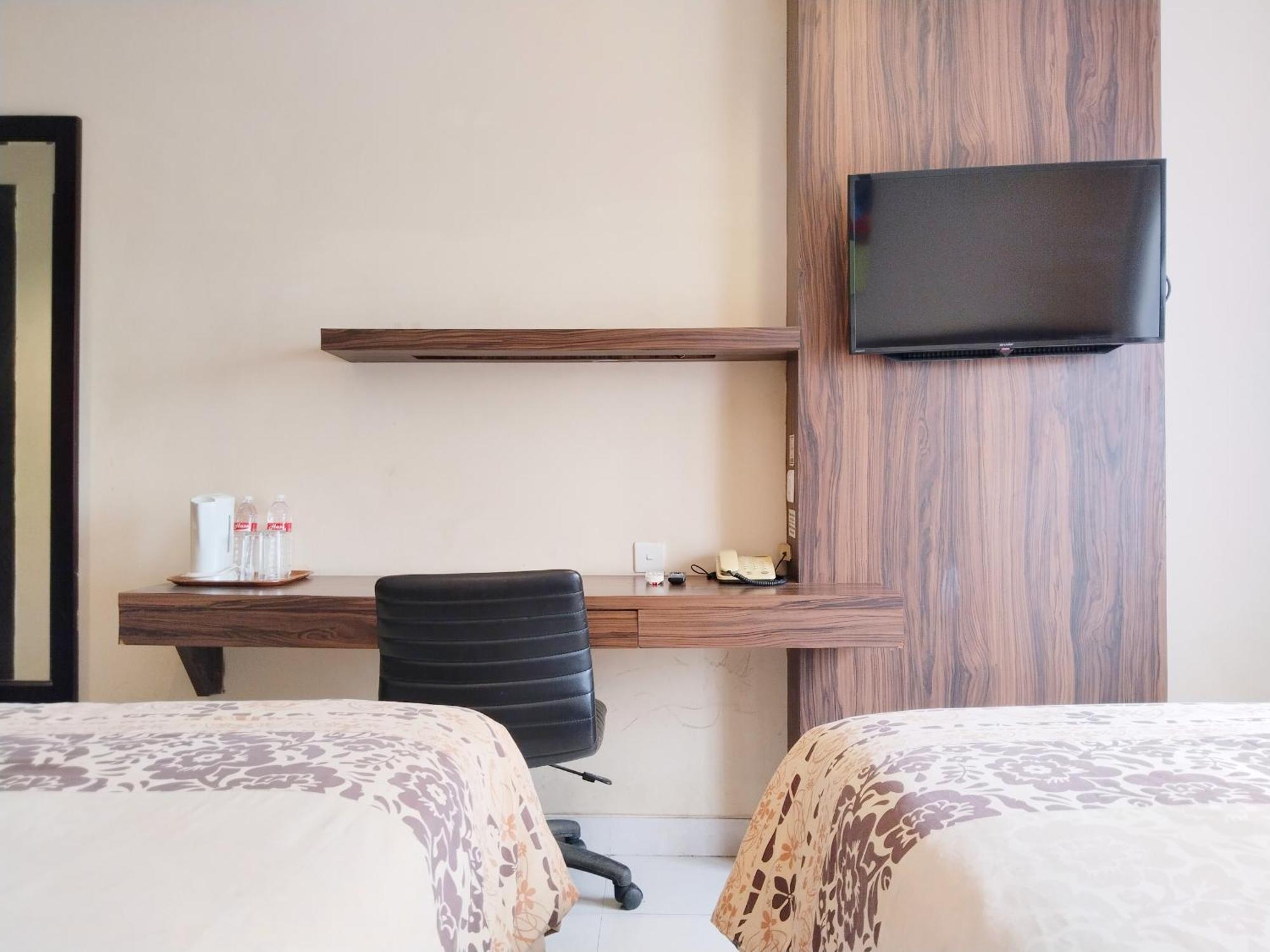 Shankee Sudirman Jakarta Exterior photo