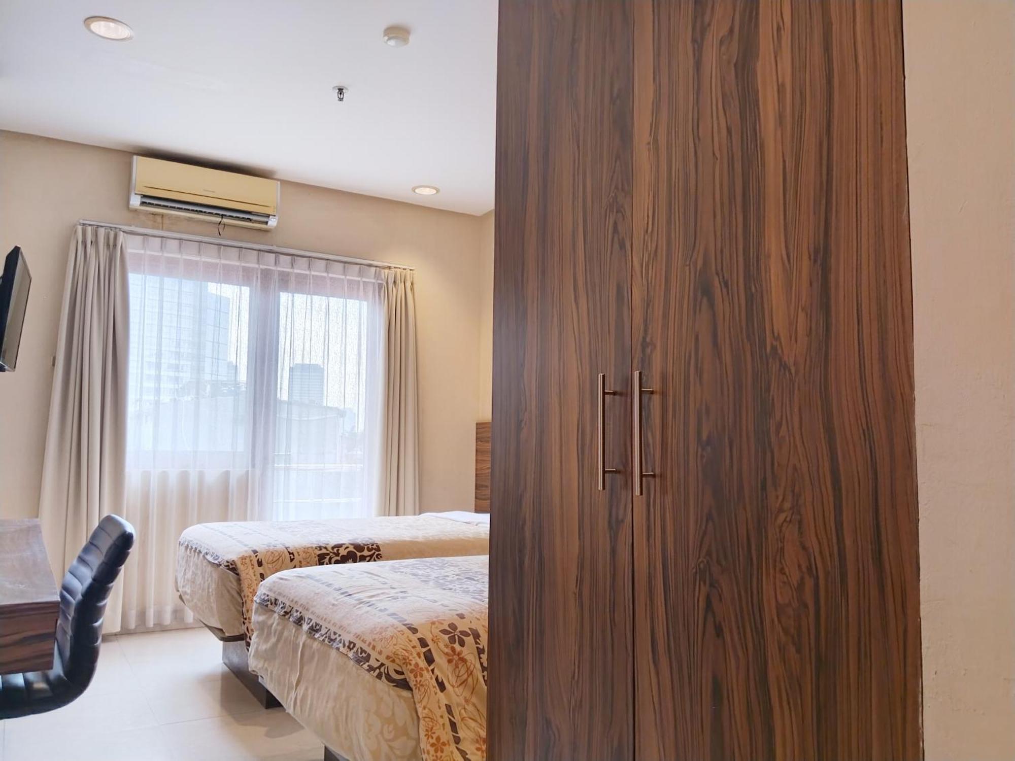 Shankee Sudirman Jakarta Exterior photo