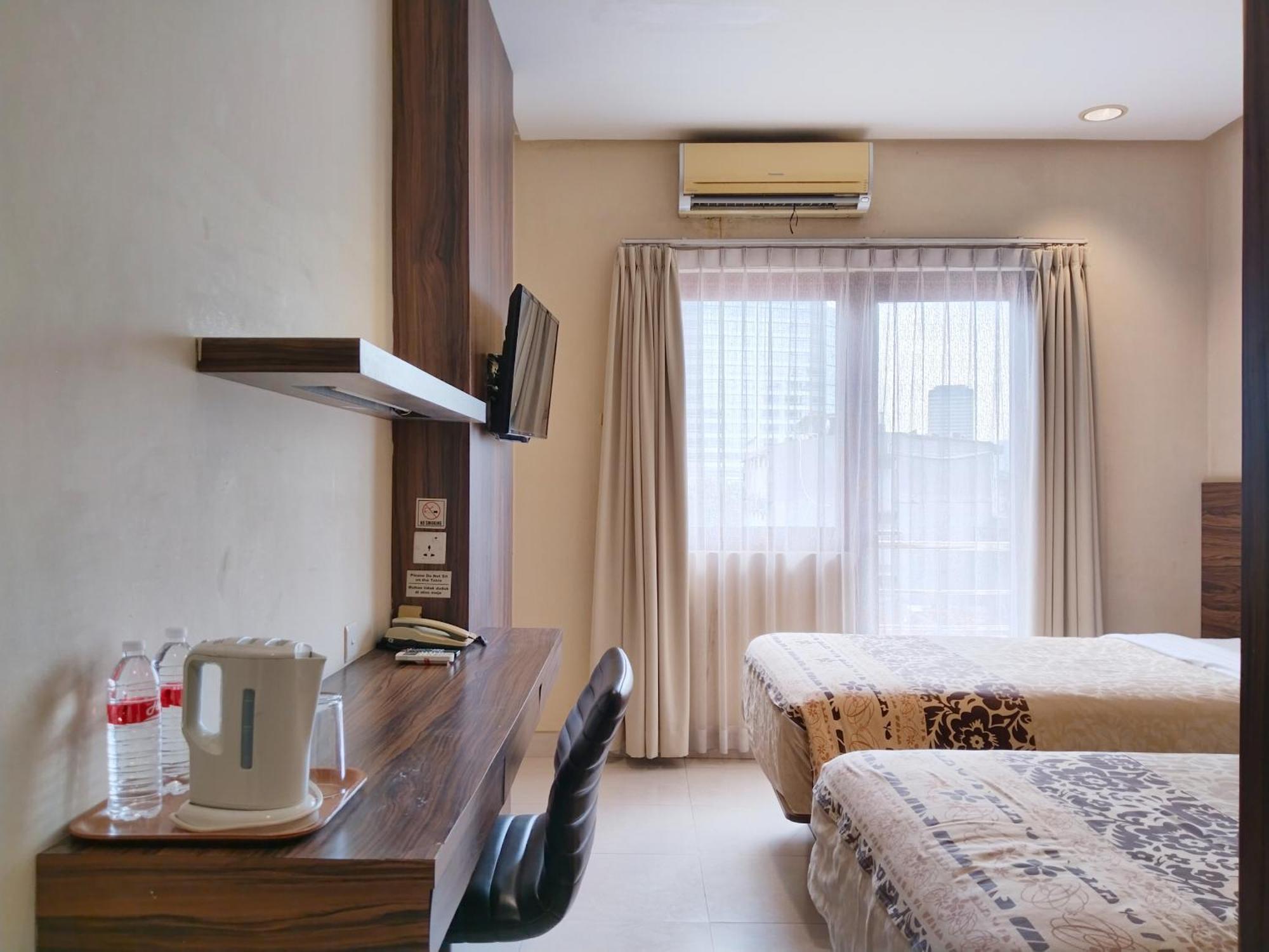 Shankee Sudirman Jakarta Exterior photo