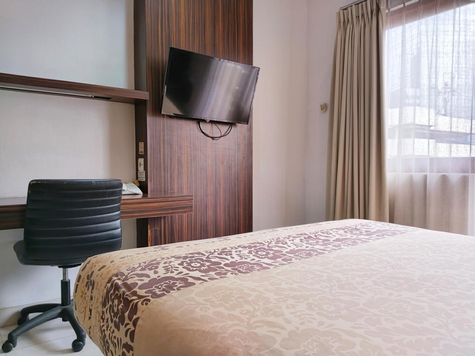 Shankee Sudirman Jakarta Exterior photo