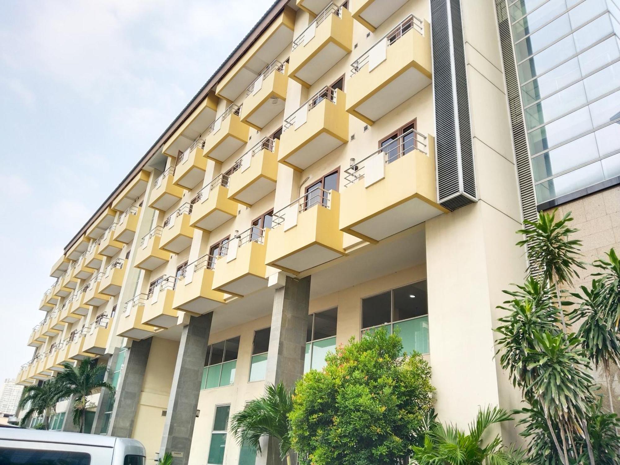 Shankee Sudirman Jakarta Exterior photo
